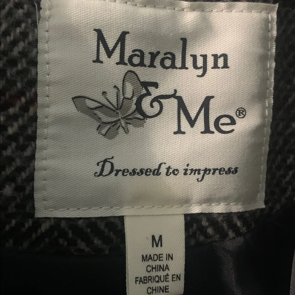 Maralyn & Me Black and Gray Herringbone Jacket - Image 4
