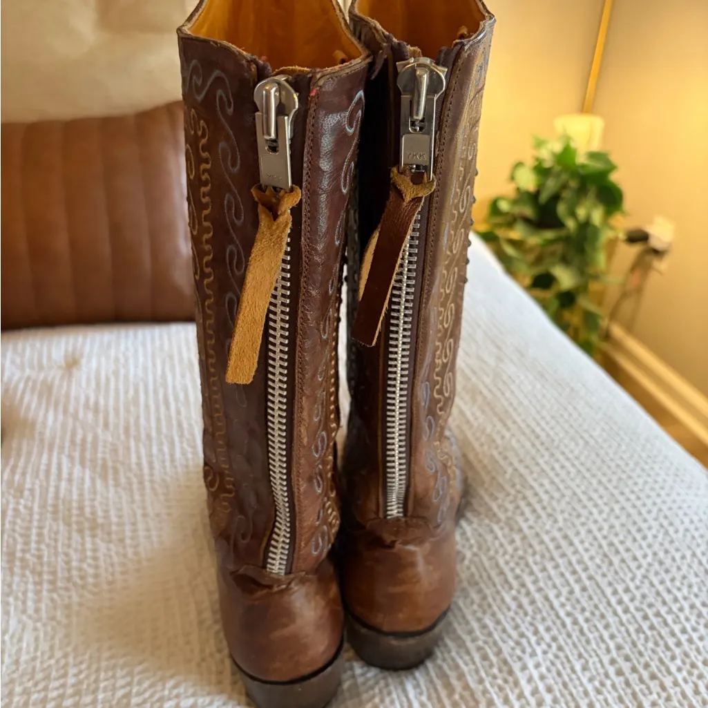 Old Gringo Tan Leather Cowboy Boots - Image 3