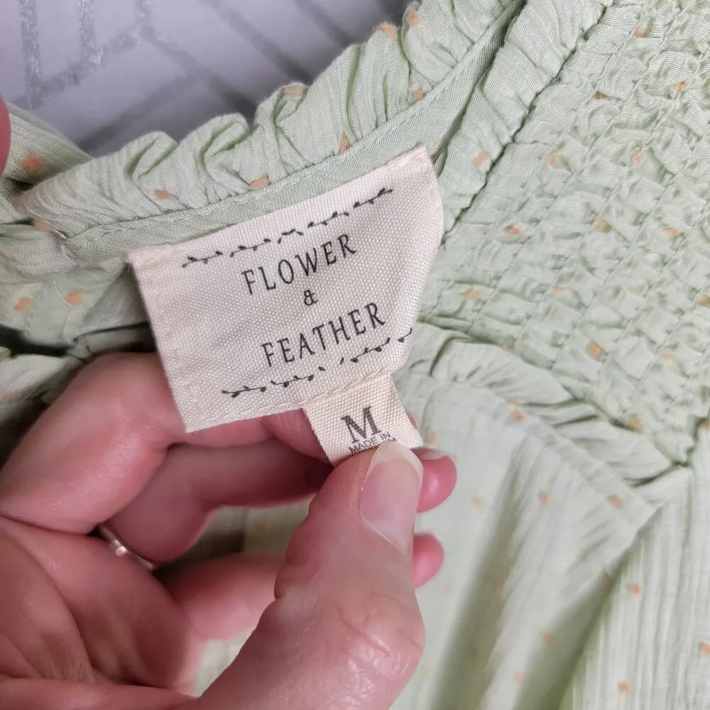 NWT Flower & Feather Sz Medium Blouse Green - Image 5