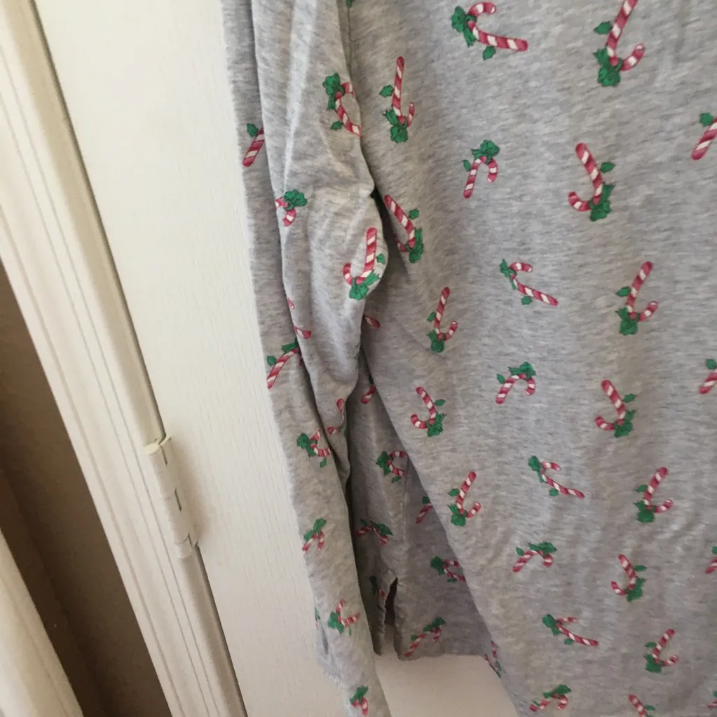 FINAL MARKDOWN Ladies pajamas medium 8/10 - Image 6