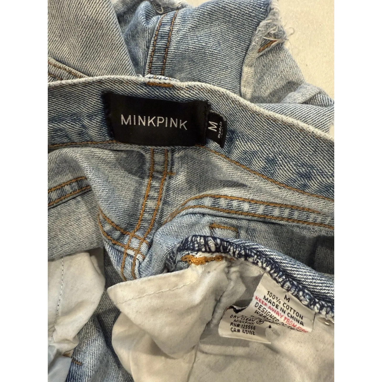 Minkpink Jean Shorts Womens Medium Distressed Denim Cut Offs Raw Hem Travel - Image 3