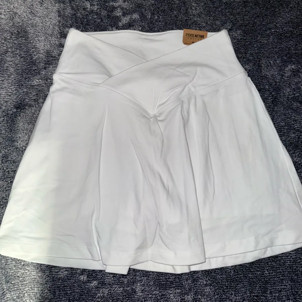 NWT VS PINK High Waisted Crossover Skirt Small - Image 2