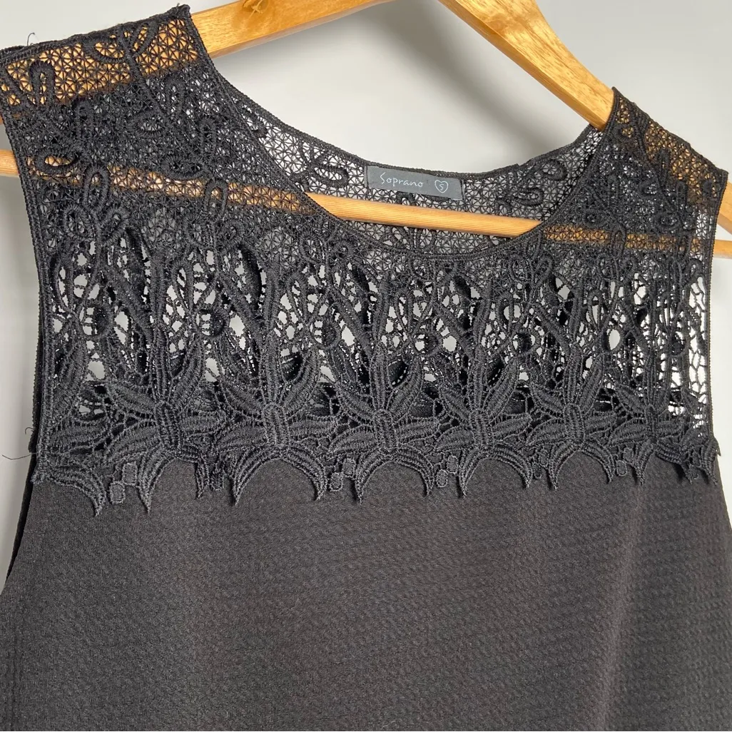 Soprano Black Mini Dress Floral Lace Feminine Old Money Minimal Classy LBD - Image 4