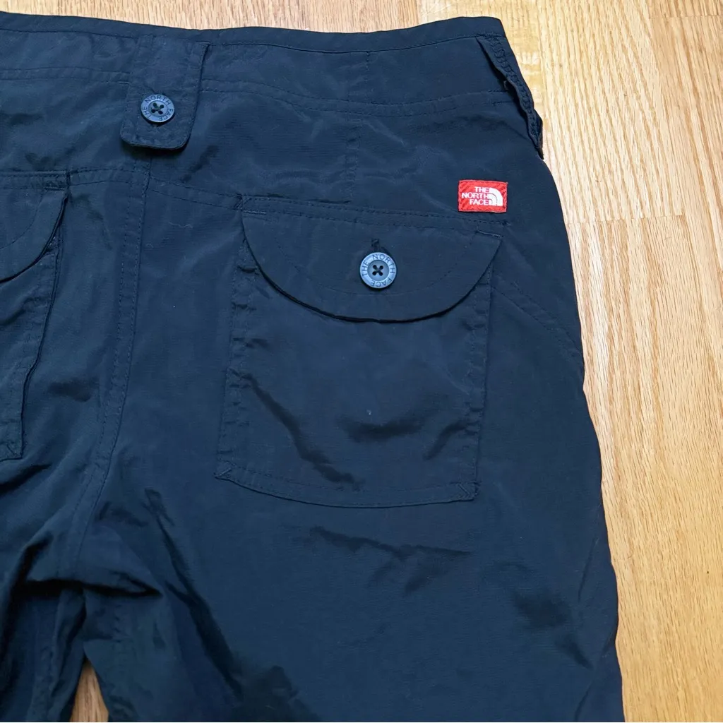 The North Face Women's T150 T550 Cargo Hiking Shorts Outdoor Gorp Black 6 Long - Image 16