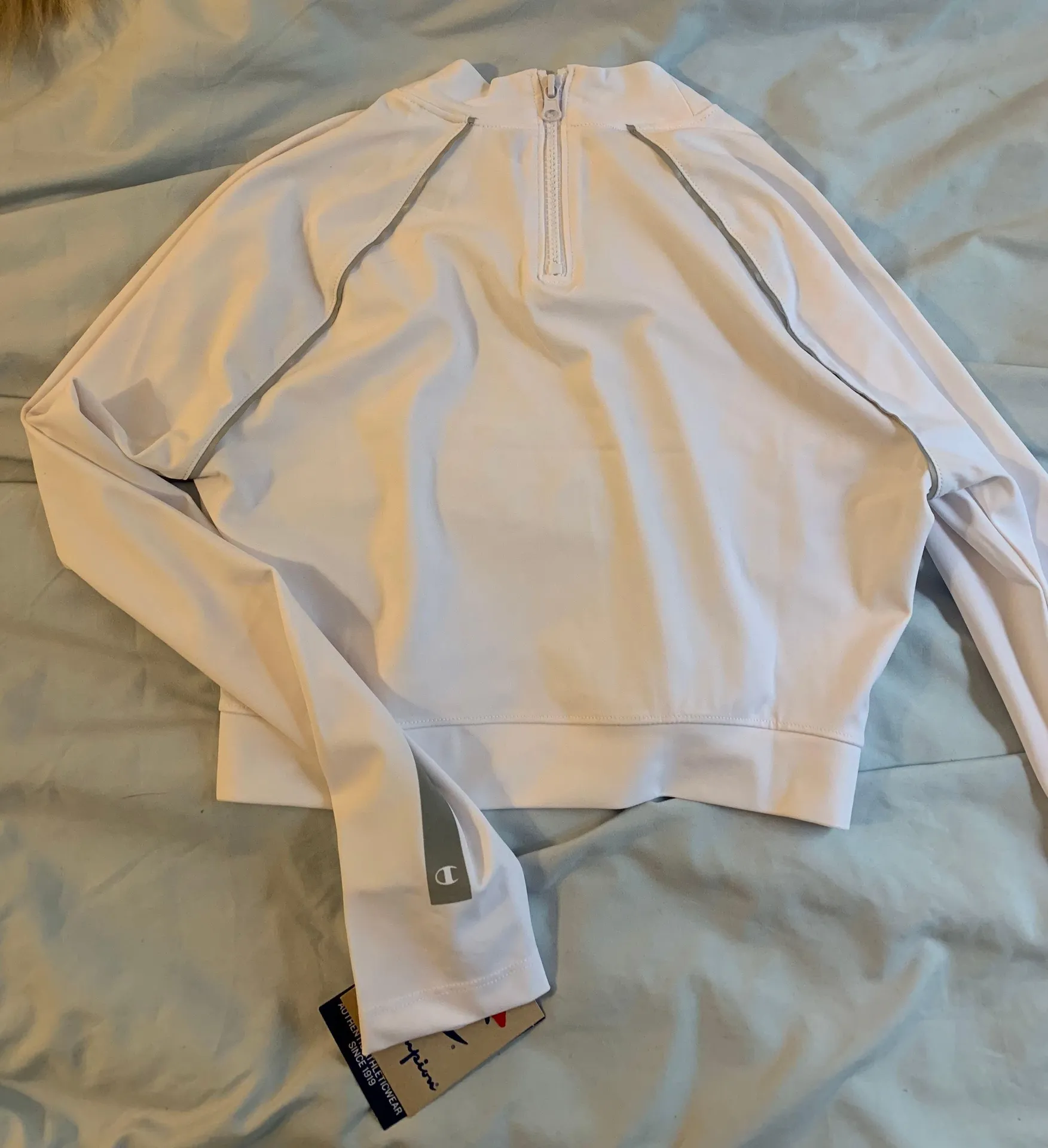 Cropped Long Sleeve Top - Image 2