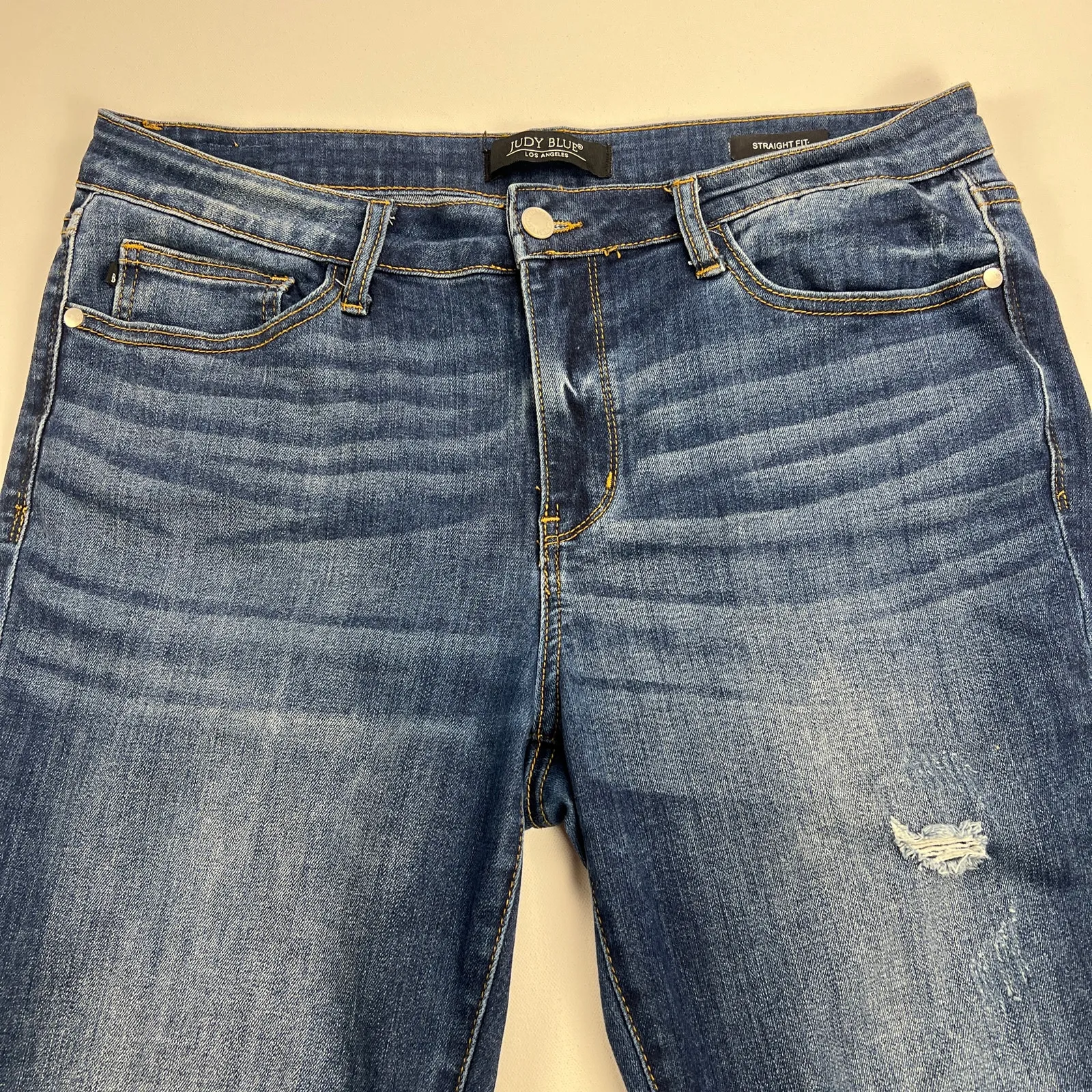 Judy Blue Straight Fit Dark Wash Light Distress Jeans JB8277 31" Inseam Size 32 - Image 7