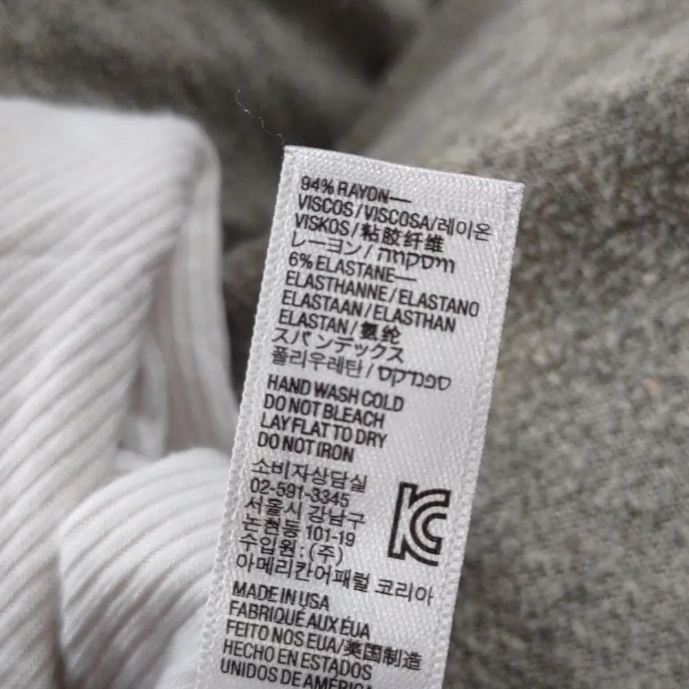 American Apparel off shoulder blouse (#0925) - Image 6