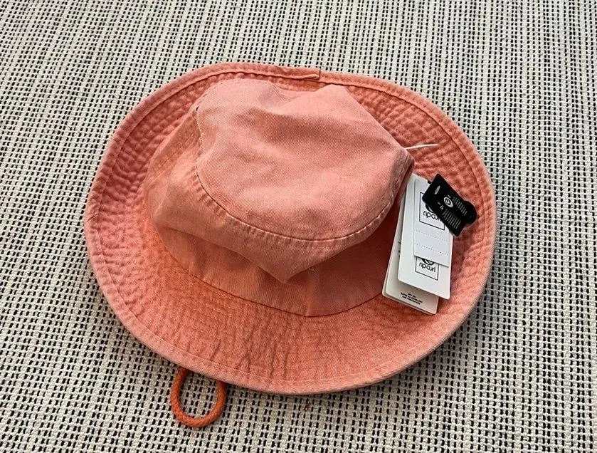 NWT Rip curl bucket hat ￼ - Image 2