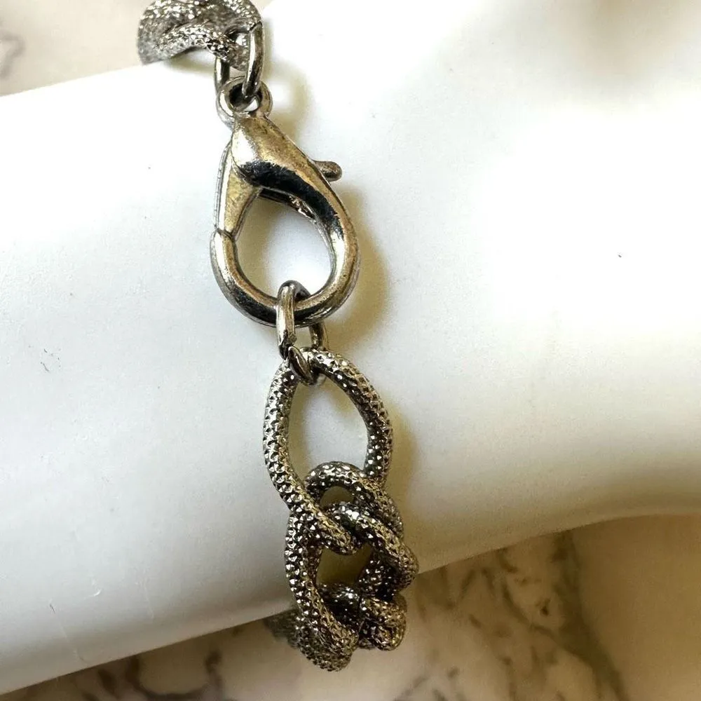 Silver tone link bracelet - Image 4