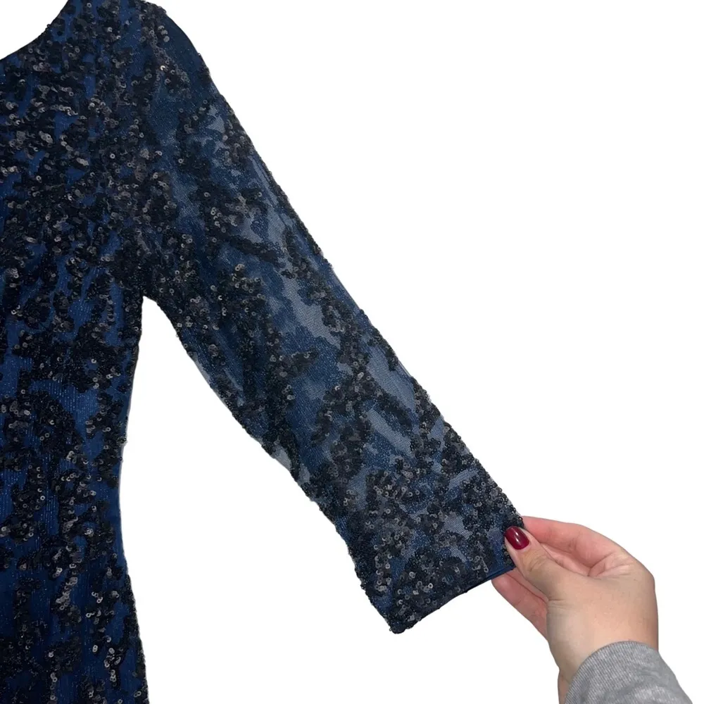 Aidan By Aidan Mattox Navy 3/4 Sleeve Cocktail Dress With Black Sequin Detail - Image 4