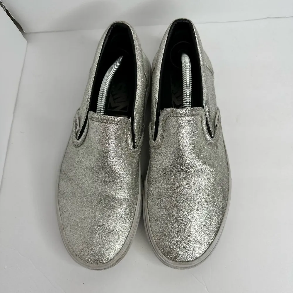 Vans Unisex size 7.5 Womens 6 Mens Metallic Silver Slip On Skate Sneaker Shoe - Image 5