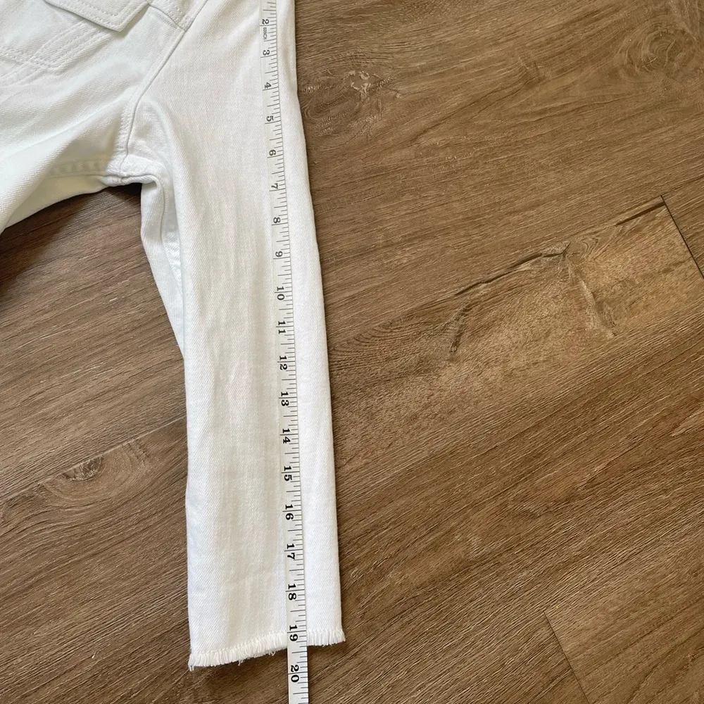 Hilfiger Jeans white denim jean jacket ~ raw hem ~ LIKE NEW ~ Women’s small - Image 11