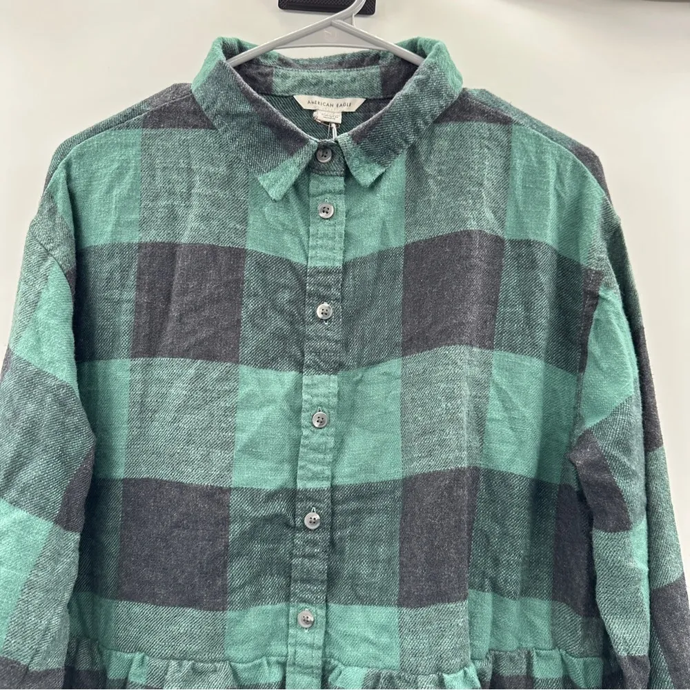 American Eagle Oversized Green & Black Buffalo Plaid Babydoll Flannel Shirt Sz S - Image 3