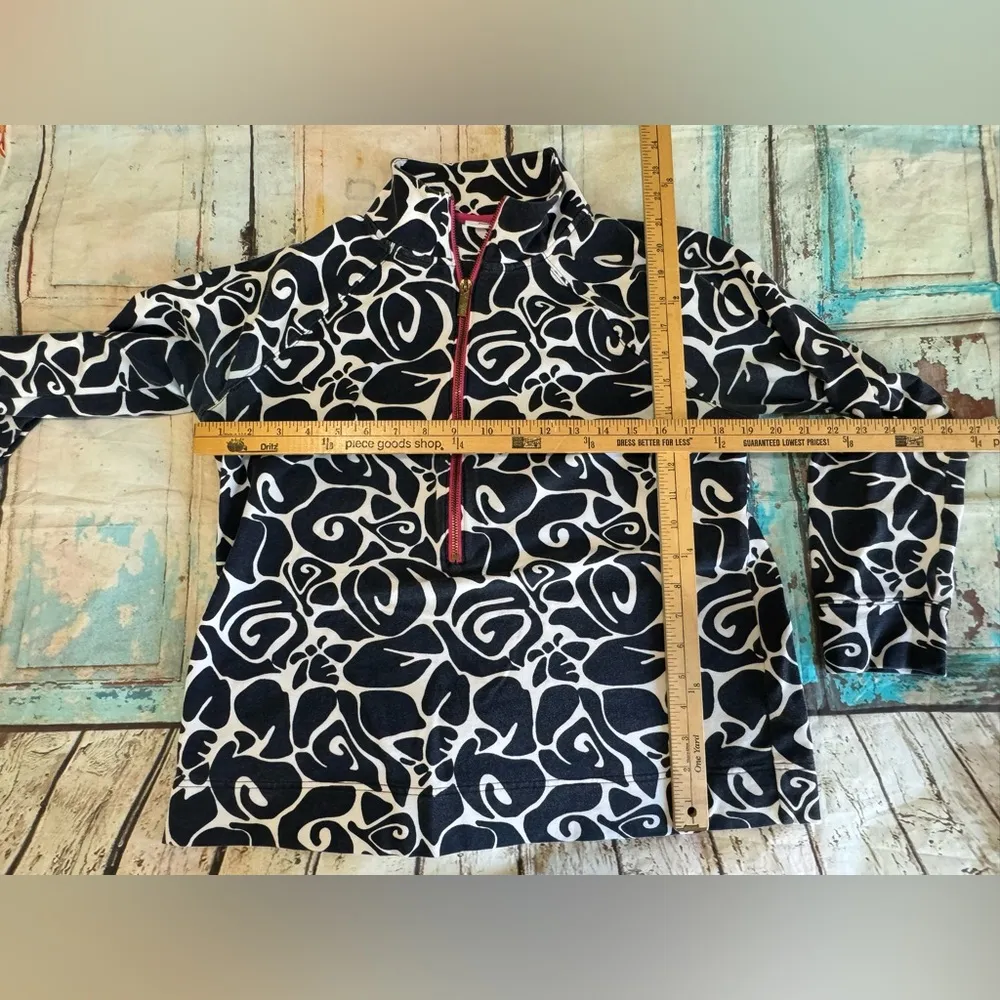 Crown & Ivy Beach Nautical Themed 1/4 Zipper Top Black And White Large - Image 7