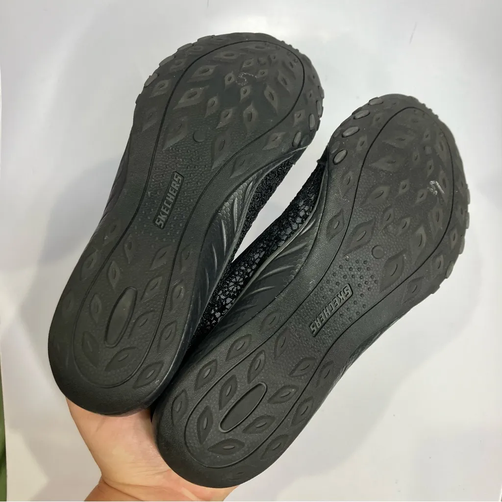 Skechers black lace slip on shoes flats casual women’s‎ size 9.5 business casual - Image 7