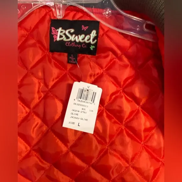 BSweet Olive Bomber Style Jacket‎ with Orange Quilted interior size Large, NWT Green - Image 7