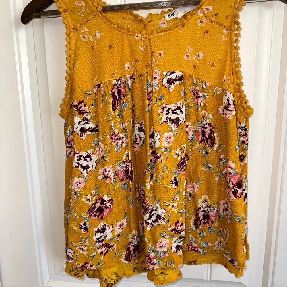 Jolt  yellow two layer sleeveless top women, medium - Image 5