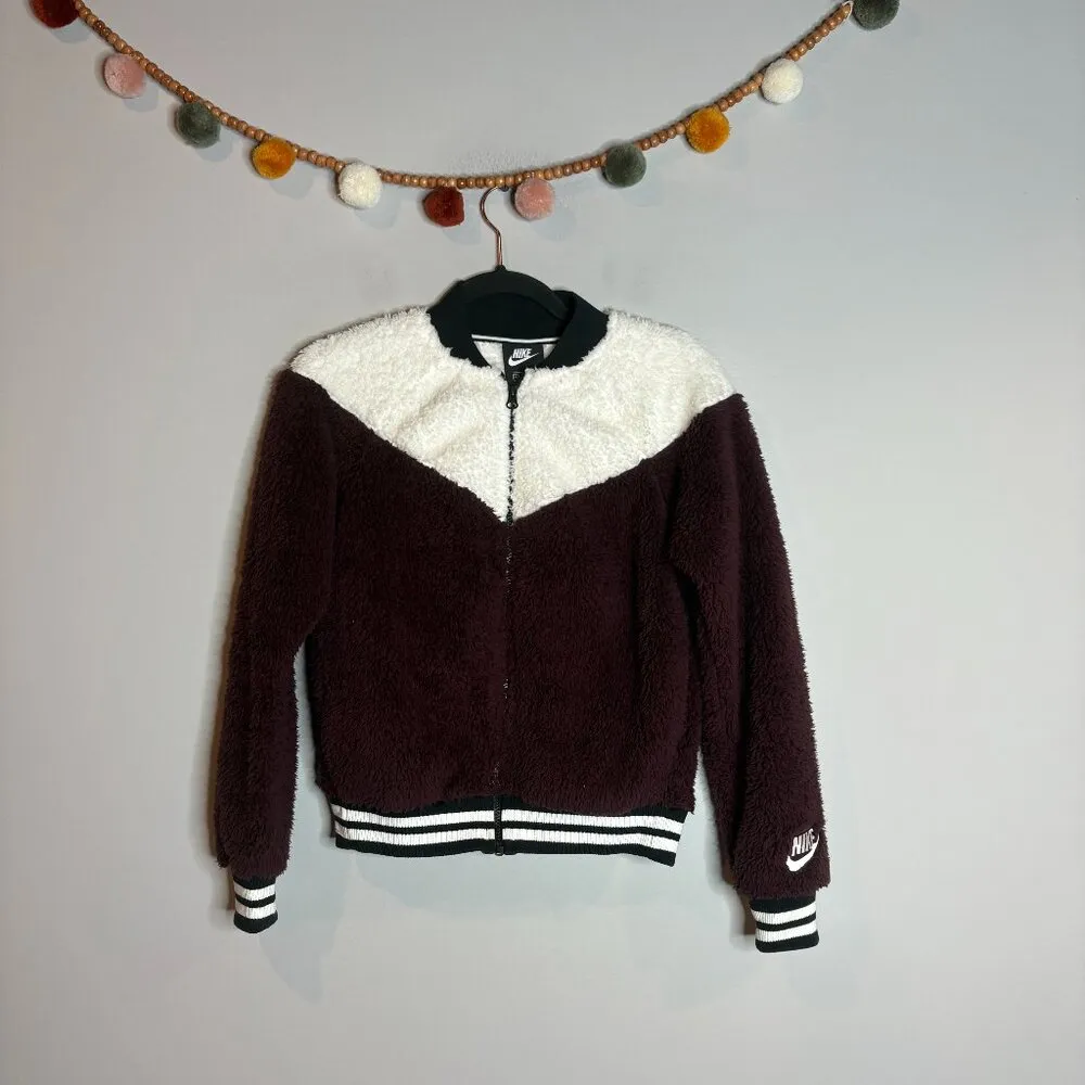 Nike NSW Sportswear Sherpa Wolf Bomber Teddy Zip Up Jacket - Image 2