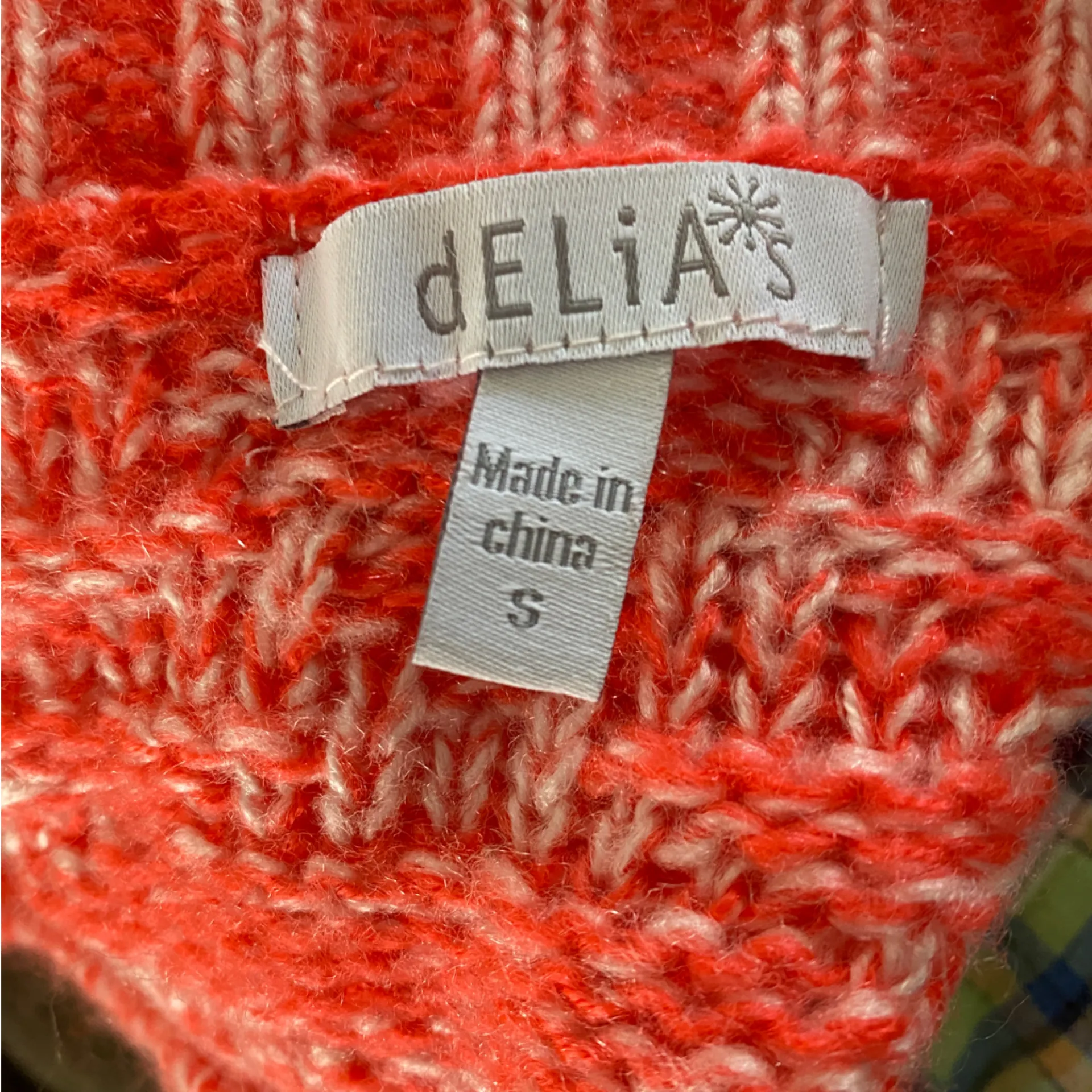 delia Coral Cropped Thin Sweater Size S‎ - Image 5