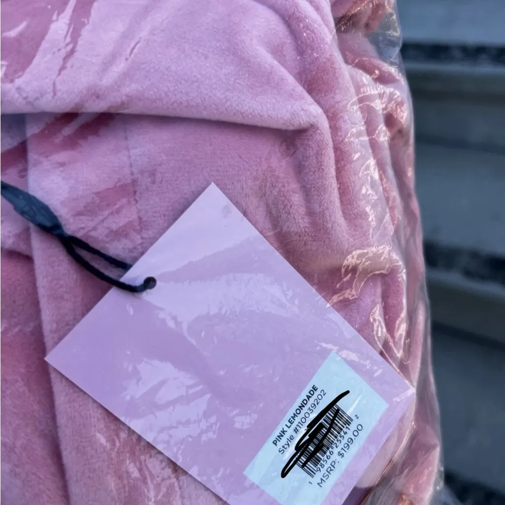 Juicy Couture bling velour Tracksuit Set pink lemonade  peach Salmon size M - Image 5