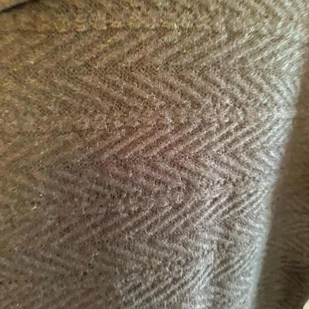 Croft & Barrow NWT Black Crew Neck 3/4 Sleeve Fuzzy Lightweight Sweater Size S - Image 4