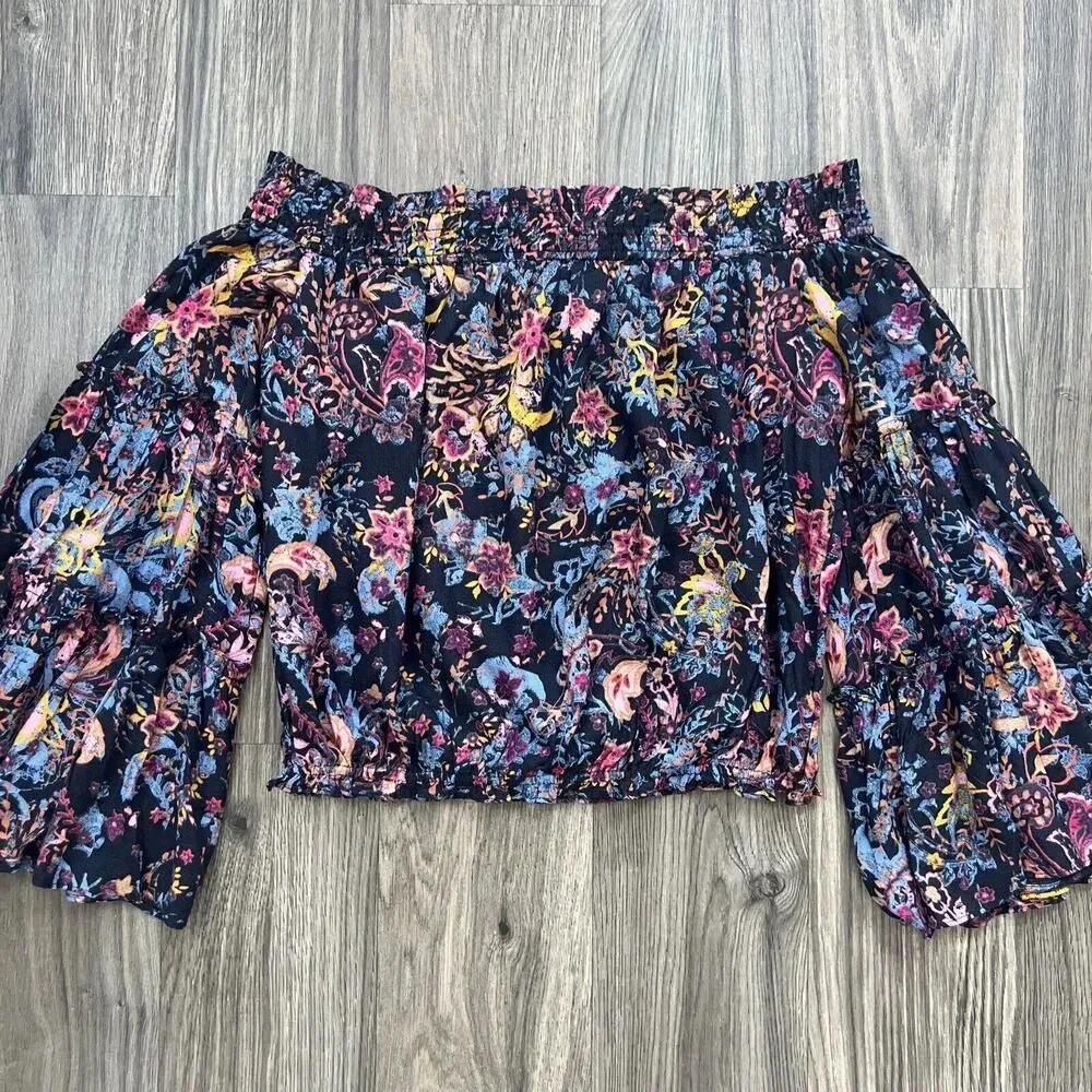 Free Spirit Off The Shoulder Top Size Small Floral Bell Sleeve - Image 4
