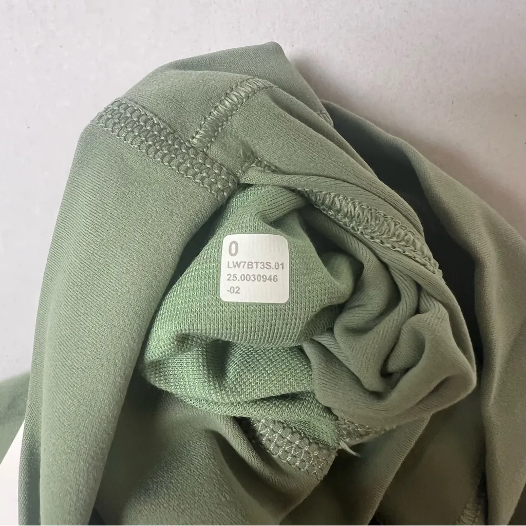 NWT Lululemon Align High Rise Short 6” Desert Green Women’s Shorts Size 0 - Image 8