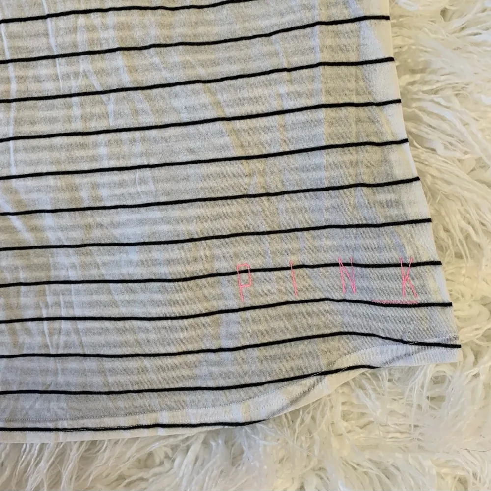 VS PINK Mixed stripe white / black scoop back loose flowy crop tank - Image 6