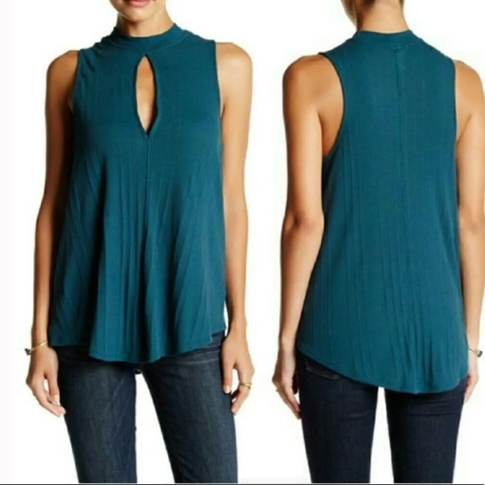 Free People Faye teal keyhole sleeveless top S - Image 2