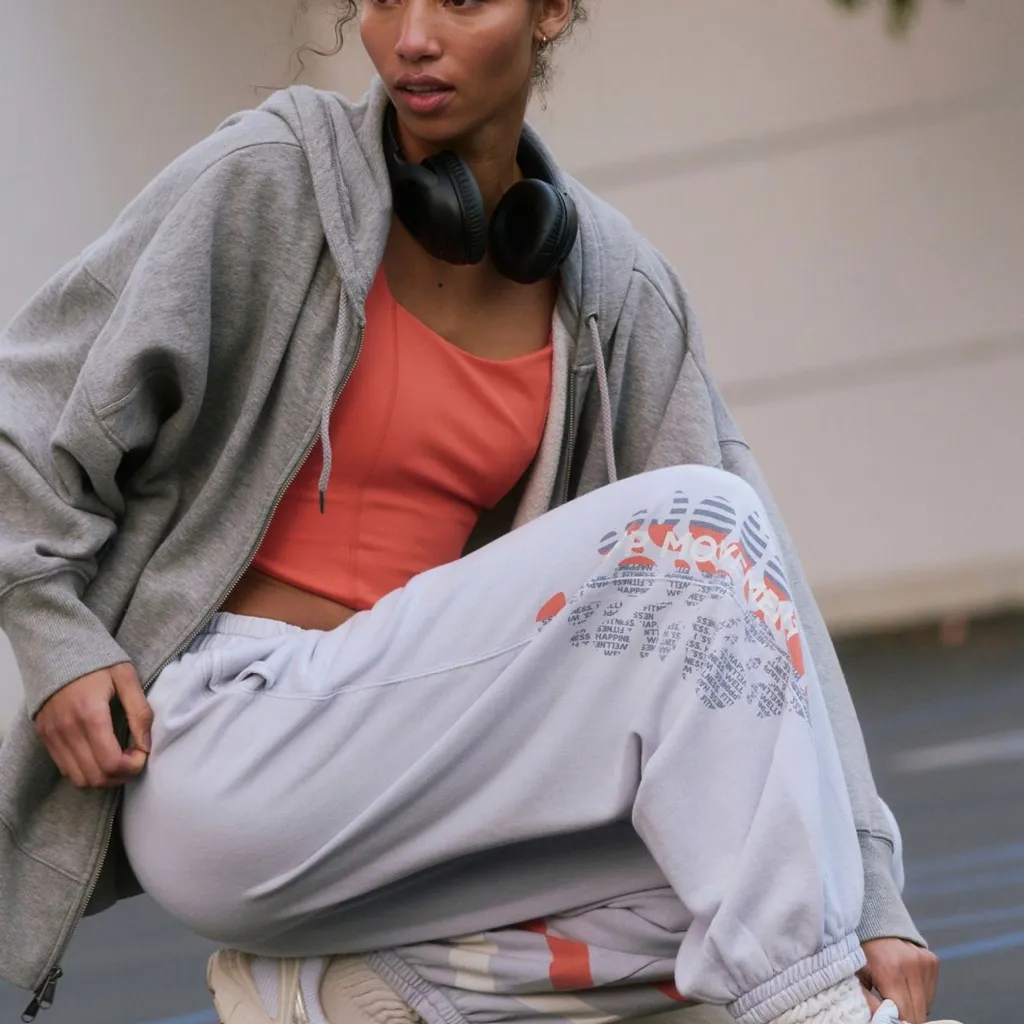 Free People All Star Logo Pants Gray Size M - Image 4