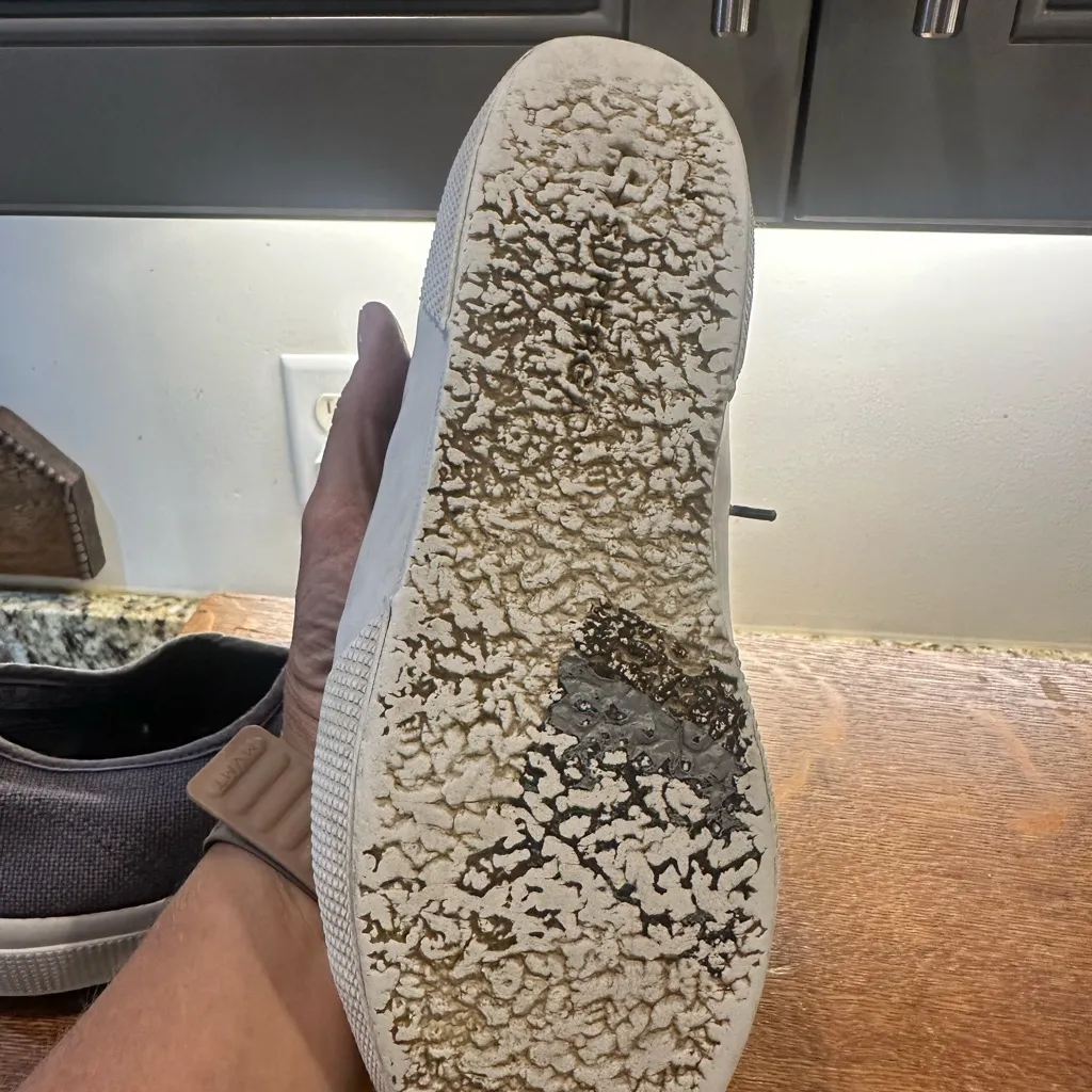 Superga Women's Classic Gray Sneakers - Image 8