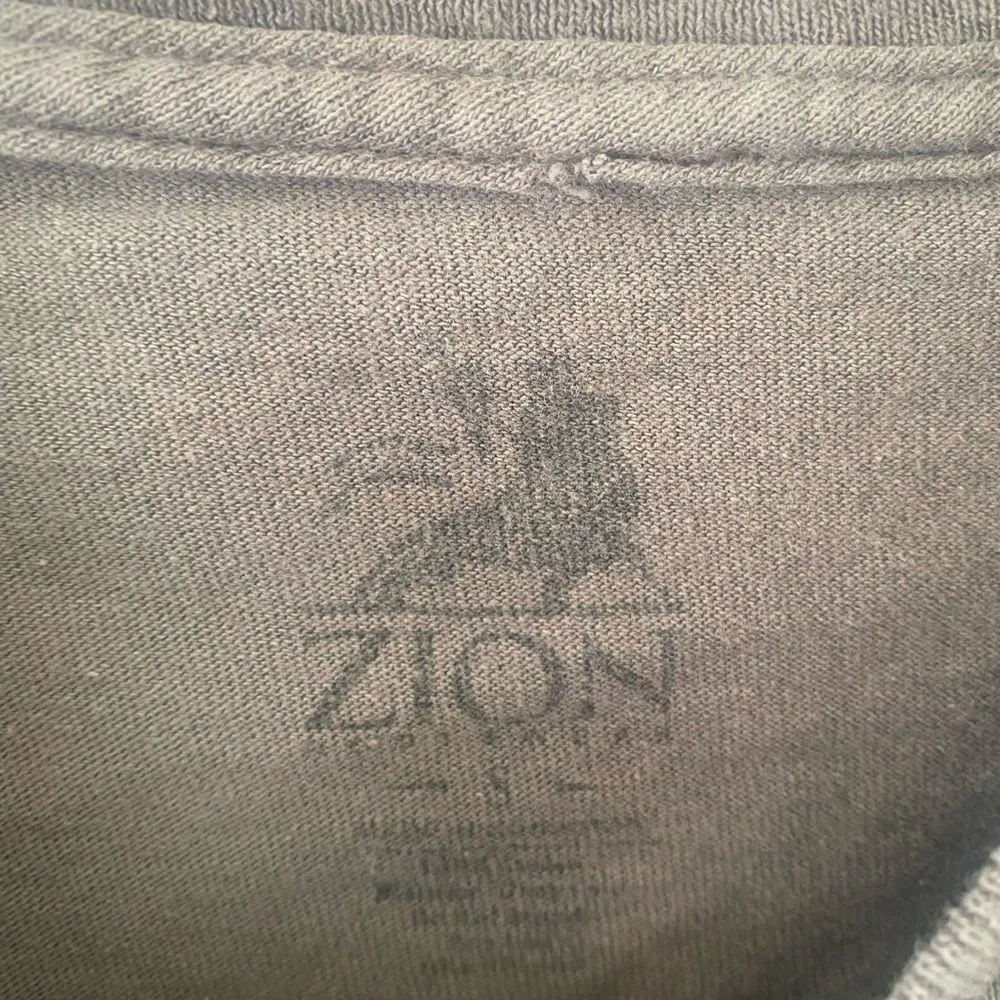 Bob Marley cool tone brown taupe multicolored graphic tee t - Image 4