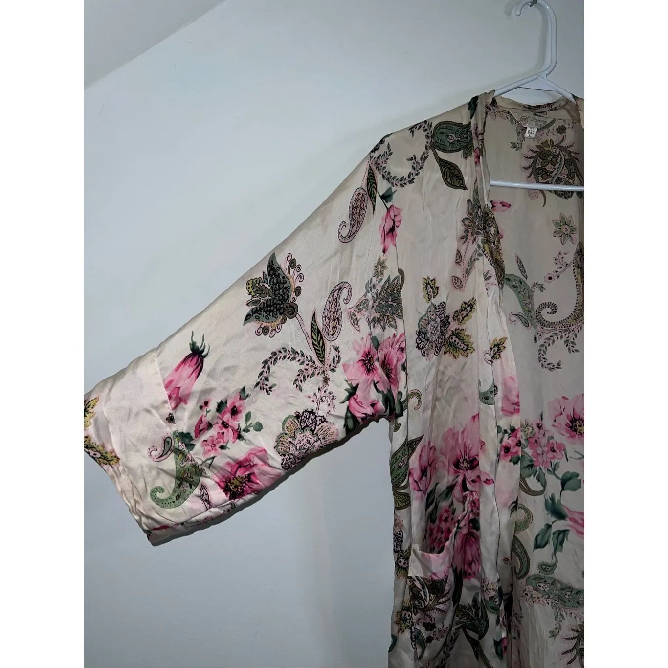 Women’s Silk Floral Robe OS ivory/pink Pink Size L - Image 2