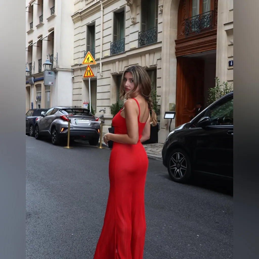 Katie May Tina Gown in Cherry - Image 10