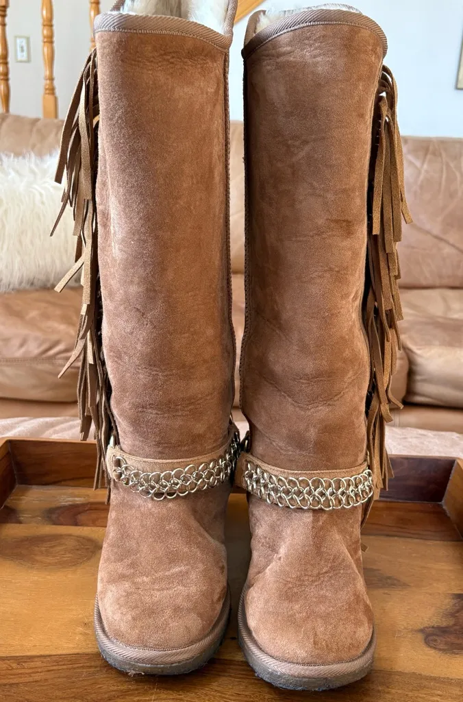 KOOLABURRA Tall Suede Leather Knee High Boots With Fringe & Ankle Chain Strap Size 7 - Image 1