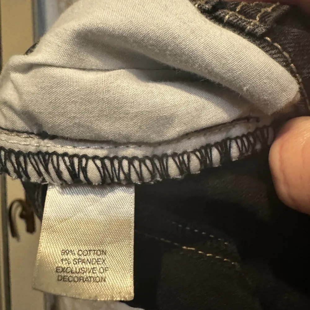 White House Black Market Denim Skirt, Black&White Stitching, Great Condition - Image 8