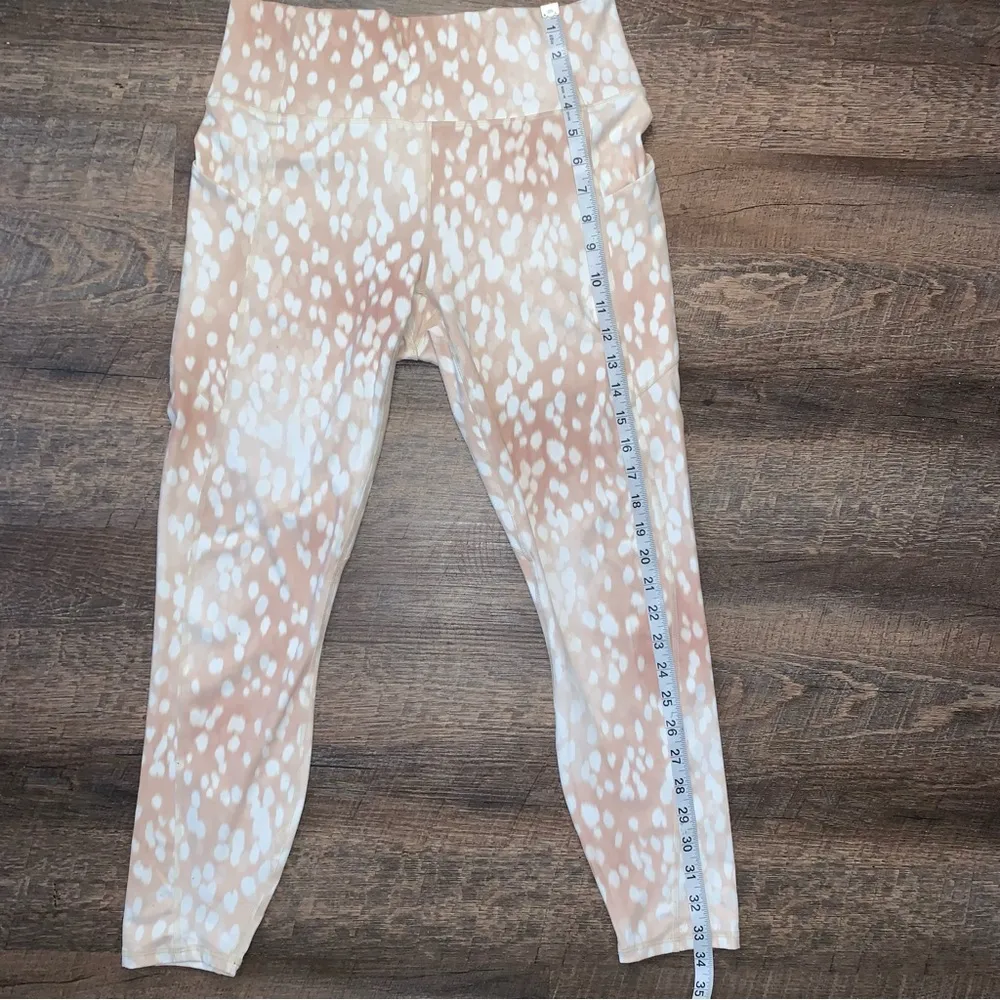Fabletics Oasis Women’s Size Large High Waisted Leggings Spotted Doe Print Yoga - Image 7