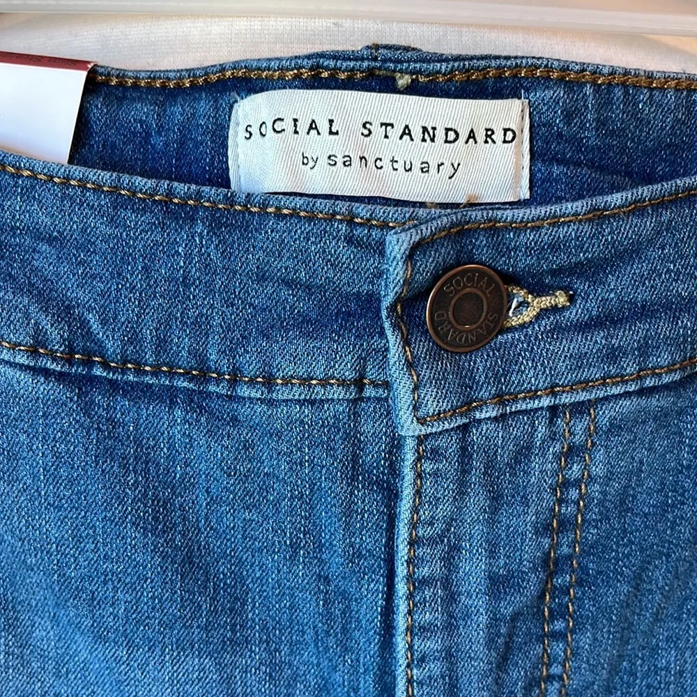 Social Standard Sanctuary Jeans Slim Straight High Rise Soft Denim Womens 14 - Image 3