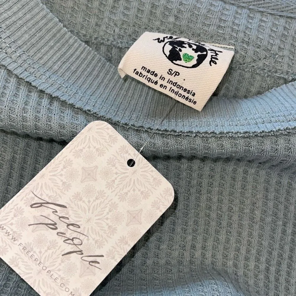 We The Free Thermal Crewneck Thumbhole Top Shirt Jersey Sage Green Size Small NW - Image 5