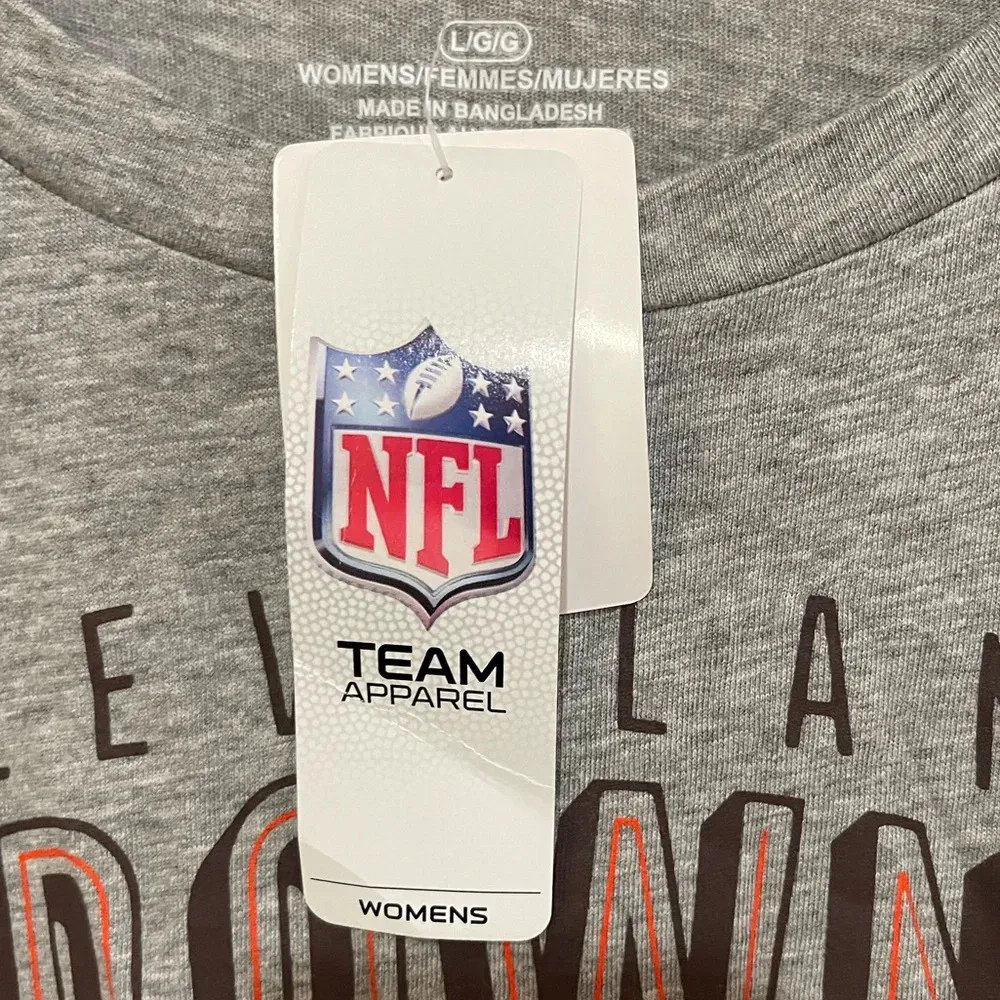 NWT! Women’s Cleveland Browns football gray short sleeve t-shirt Size Large - Image 4