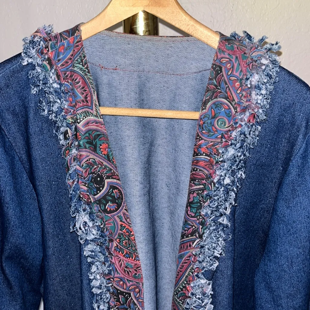 80s Handmade Vintage Denim Blue Paisley Trim Women's Open Jacket Jean Jacket Size L - Image 3