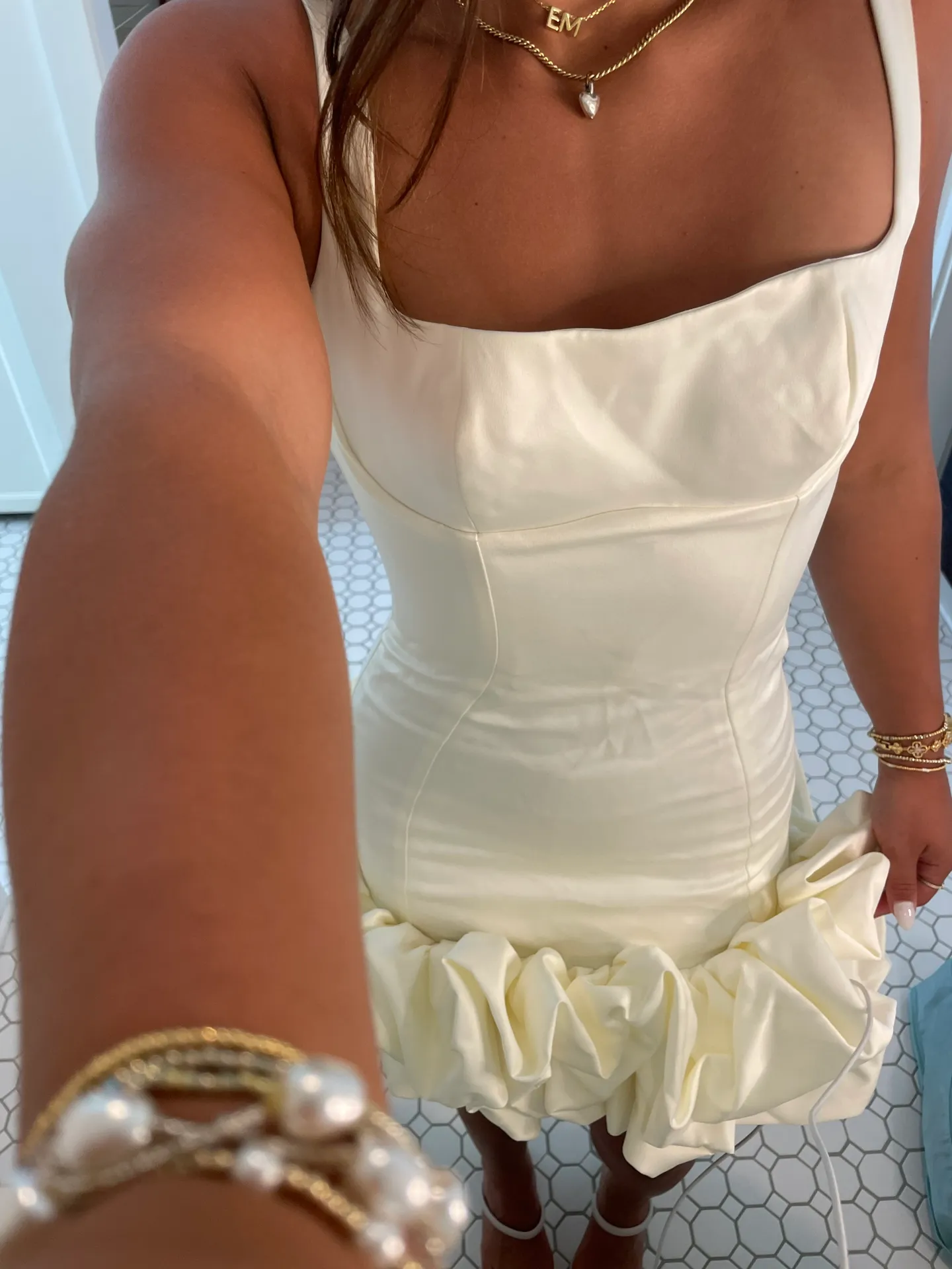 House Of CB  - Image 6