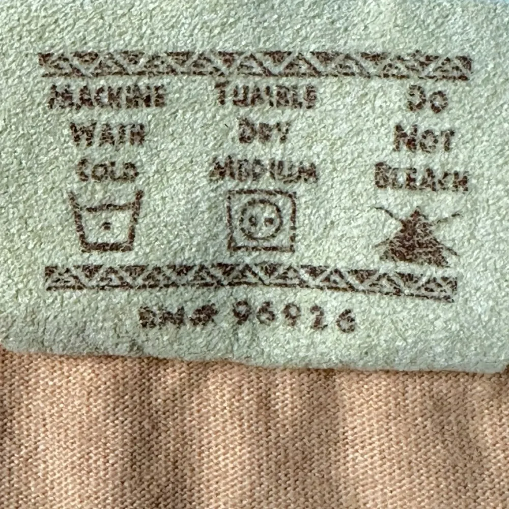 Vintage Y2K The Mountain Peach Tie Dye Hummingbird Tee T-Shirt AOP 2005 Large - Image 8