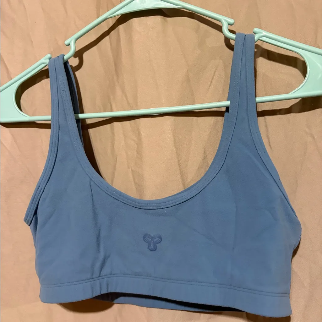 TNA sports bra Size M - Image 3
