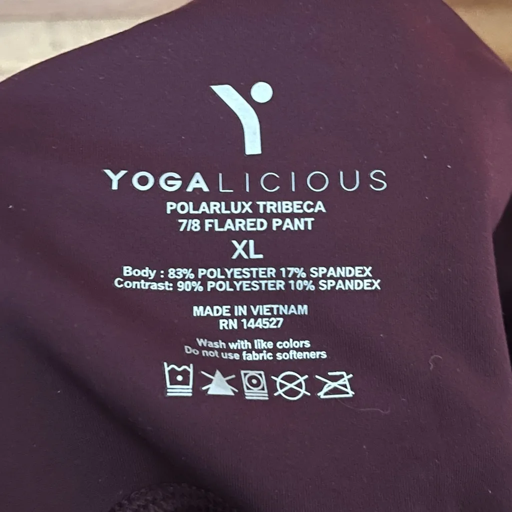 YOGALICIOUS POLARLUX TRIBECA 7/8 FLARED PANT IN scarlet rose size xl NWOT - Image 4