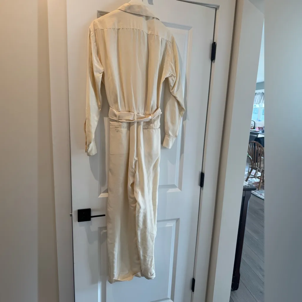 Vintage Ralph Lauren Size X- Small 100% Silk Ivory Pant Jumpsuit Long Sleeve ￼ - Image 2