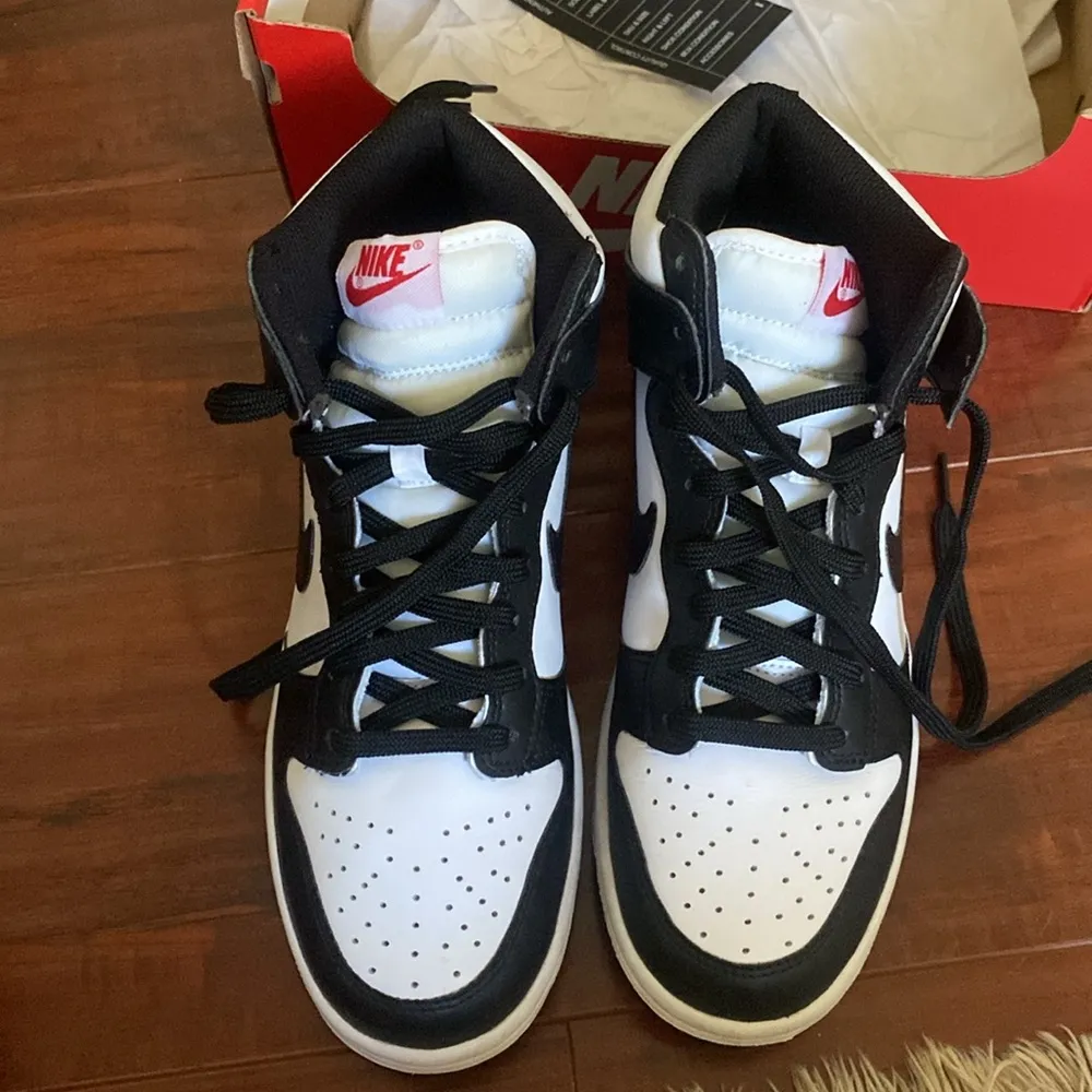 Nike Panda high top dunks - Image 5