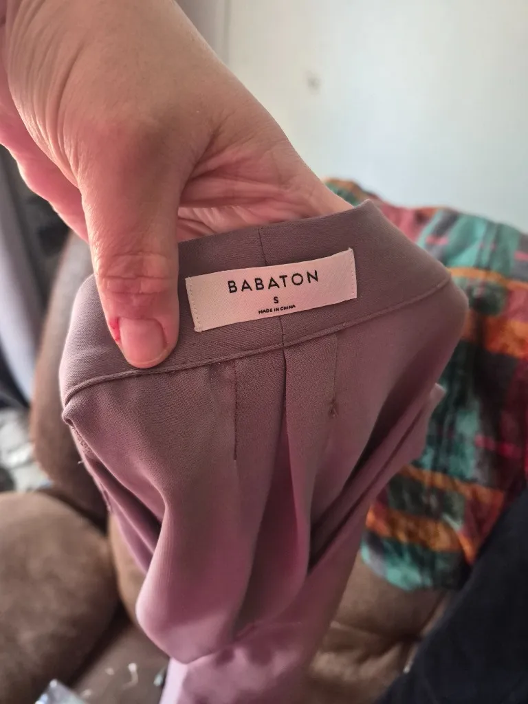 Babaton Gray Sleeveless Top - Image 8