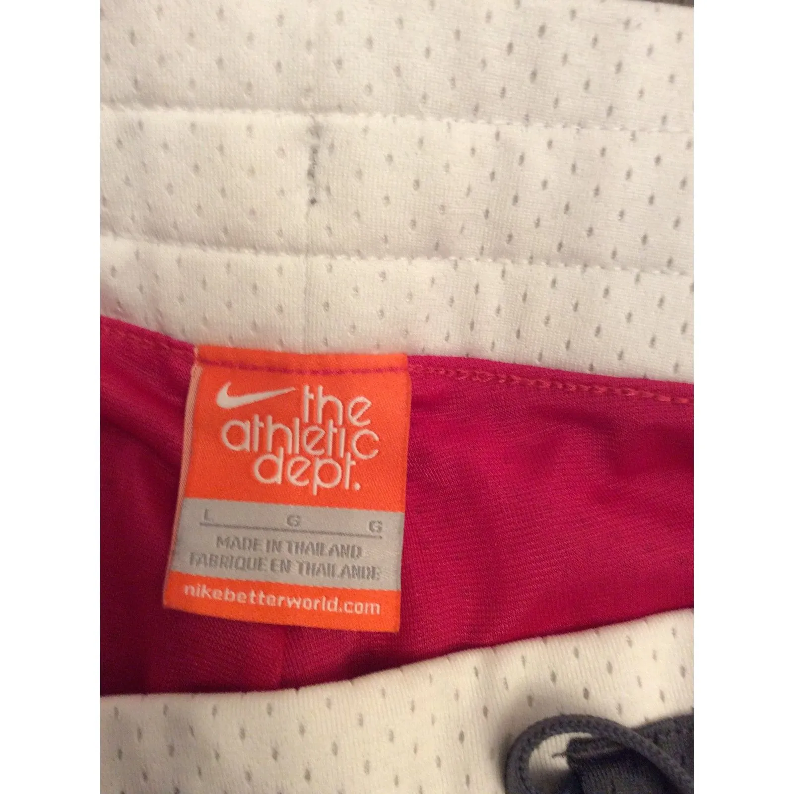 Vintage Nike Large L Pink White Women's shorts embroidered logo - Image 4