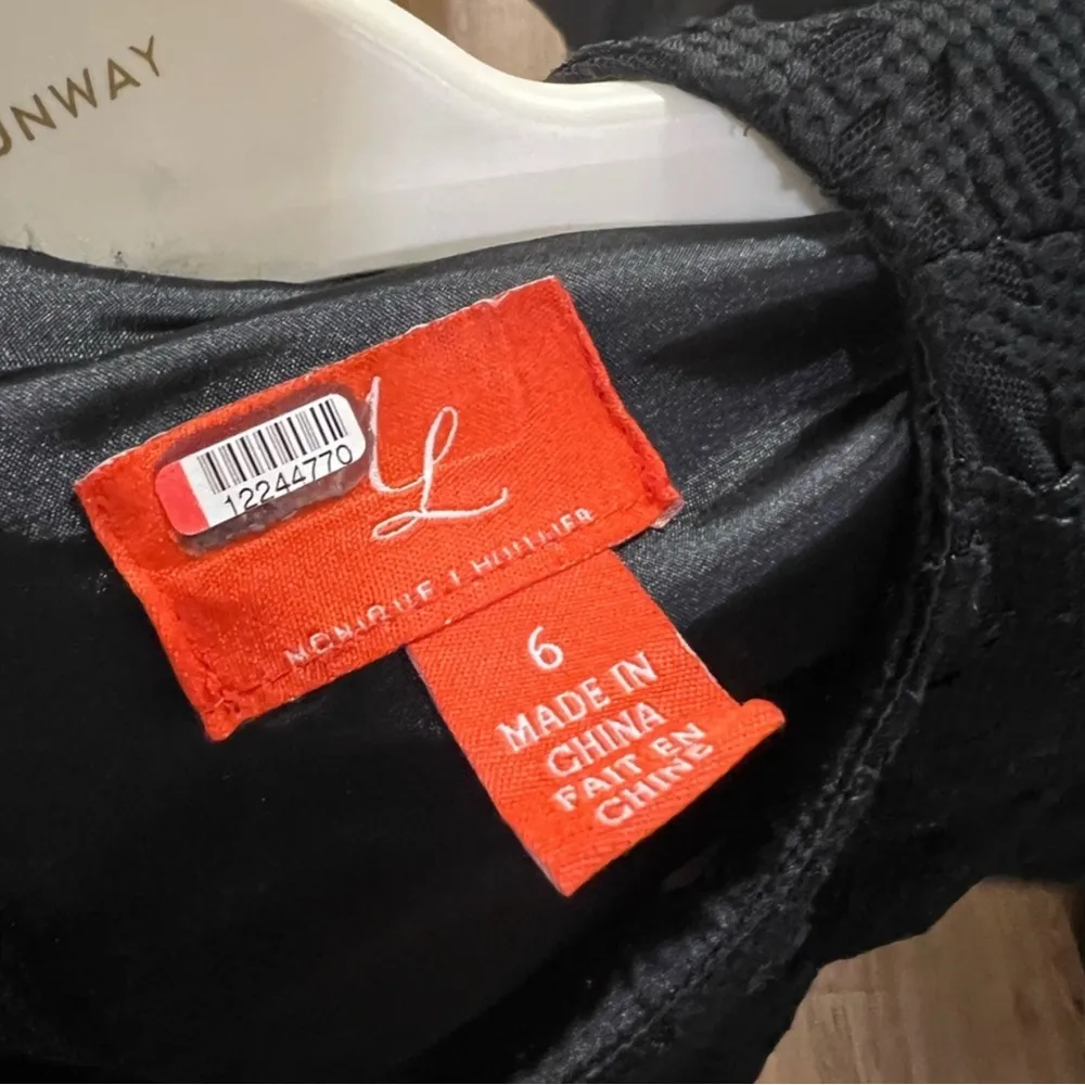 ML Monique Lhuillier Black Floral Shadow Gown Size 6 US $880 - Image 6